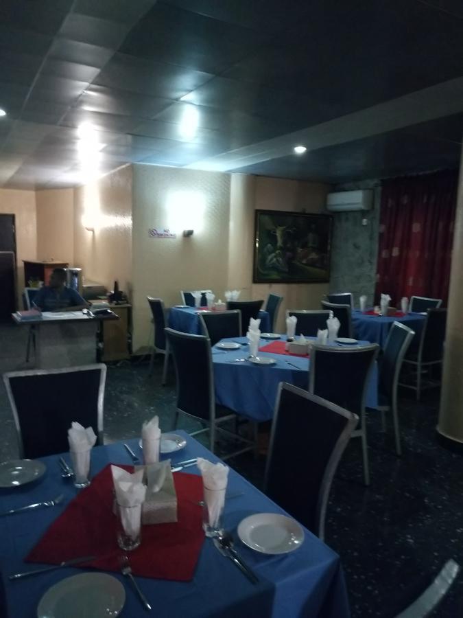 Crocodile Hotels And Restaurant Limited Kaduna Exterior foto